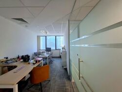 United Square (D11), Office #618737981